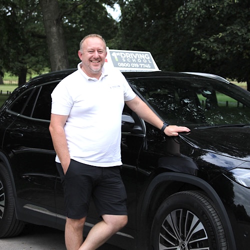 Driving Instructor: Gavin Davis